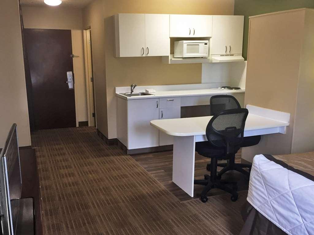 فندق إكستنديد ستاي أمريكا شيكاو رولينج ميدوز Rolling Meadows الغرفة الصورة